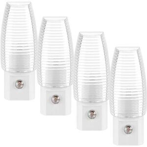 LED Plug in Night Light - Features Auto Dusk to Dawn Sensor 5000K Daylight